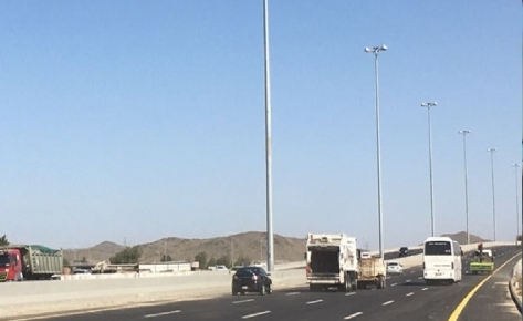 استكمال الطريق الذي يبدأ من تقاطع بريمان حتى طريق مكة المكرمة / المدينة المنورة المزدوج .