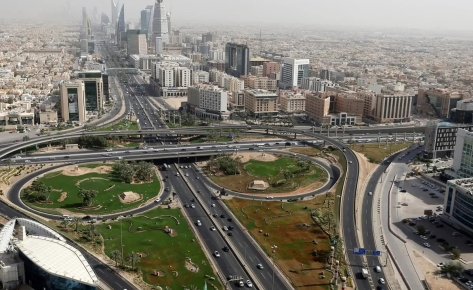 مشروع تشغيل وصيانة ونظافة طرق الرياض