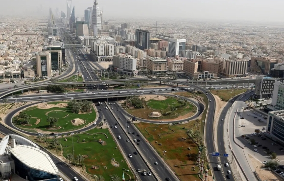 مشروع تشغيل وصيانة ونظافة طرق الرياض